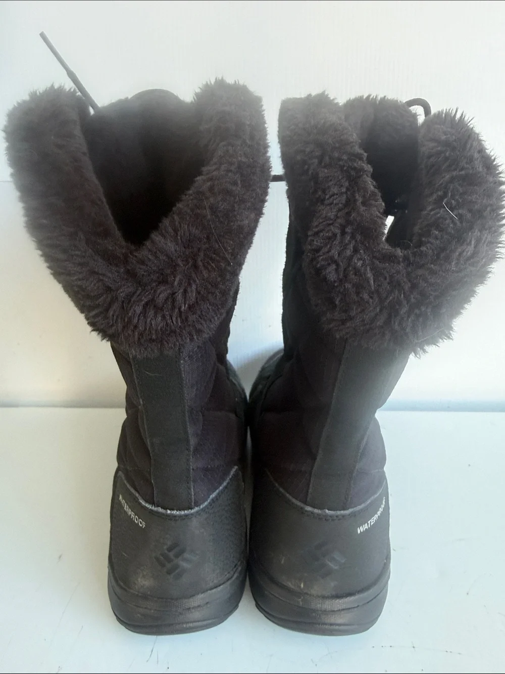 Columbia Women's Ice Maiden II Snow Boots Size 10 Black Winter Cold Weather